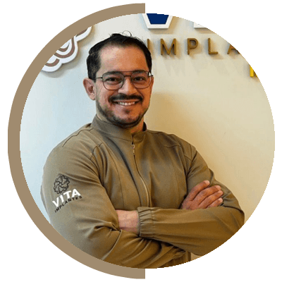 Dr. Kleberson, Endodontista da Clínica Vita Implantes em Goiânia